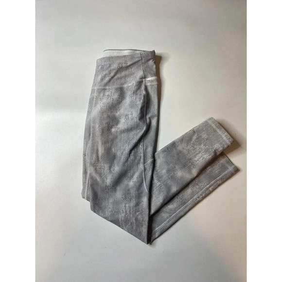 Calia By Carrie Underwood Gray White Printed 7/8 Leggings Womens Size Small - Picture 1 of 9